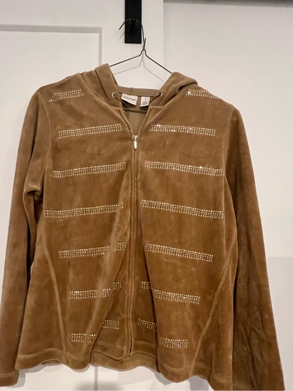 Zenergy by Chico's tan velour embellished zip-up hoodie l Size 1